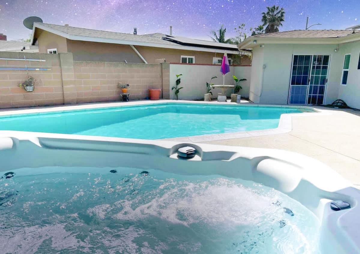 Orchard Villa Disneyland 5 Bedroom Pool Home Spa Anaheim Exterior photo
